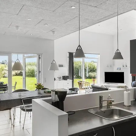 Beautiful Home In Lokken With Ethernet Internet *